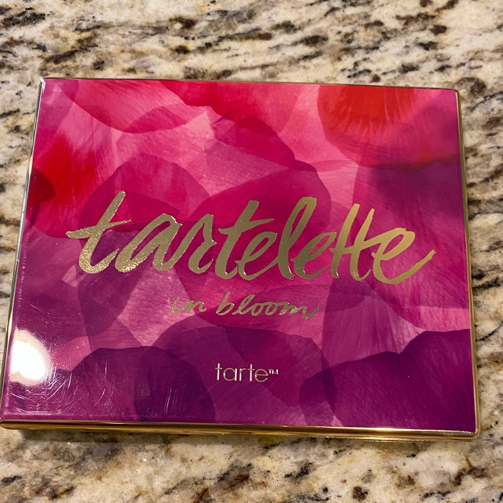 Tartelette in bloom palette